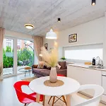 Zalia Kopa Kotedzas Su Kiemeliu 200 M Iki Juros Apartment Palanga