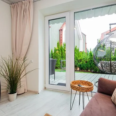 Holiday home Zalia Kopa Kotedzas Su Kiemeliu 200 M Iki Juros *