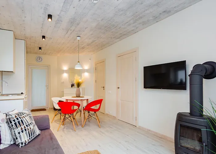 Zalia Kopa Apartamentai Salia Juros Apartmán *